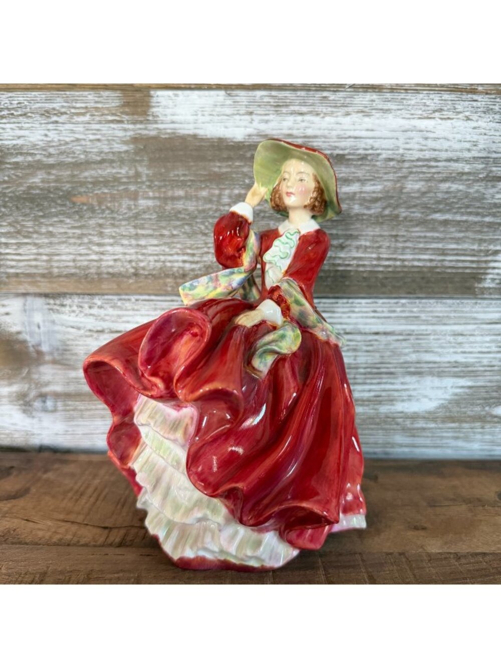 Royal Doulton Top 'o the Hill Lady Figurine HN 1834 - 7 1/4" Bone China Vintage